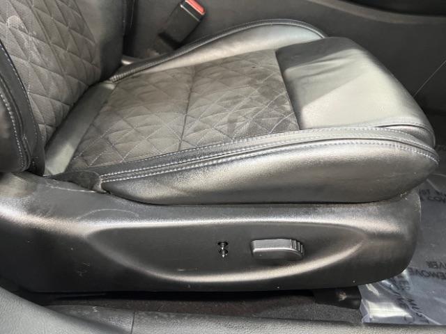 Nissan Maxima SR 3.5L 2017