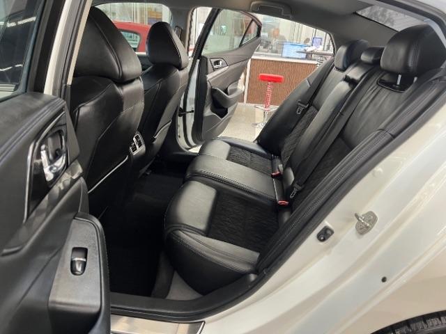 Nissan Maxima SR 3.5L 2017