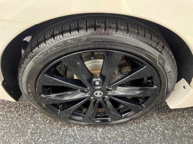 Nissan Maxima SR 3.5L 2017