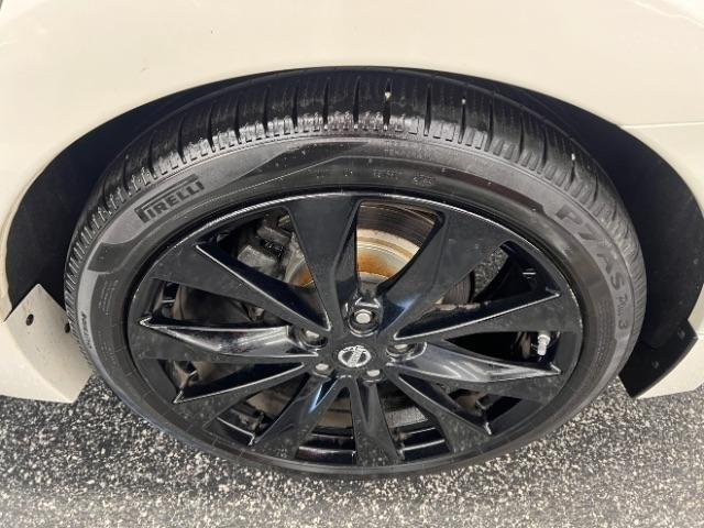 Nissan Maxima SR 3.5L 2017