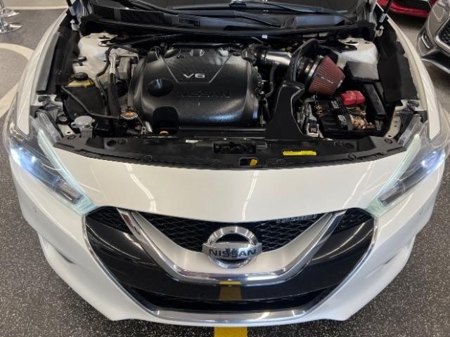 Nissan Maxima SR 3.5L 2017