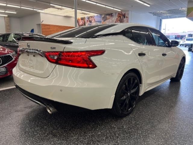 Nissan Maxima SR 3.5L 2017