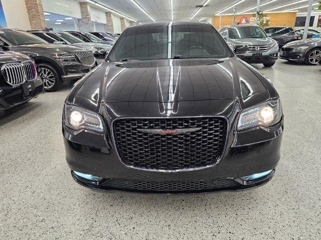 Chrysler 300 300S RWD 2021