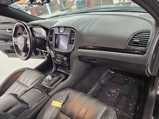 Chrysler 300 300S RWD 2021