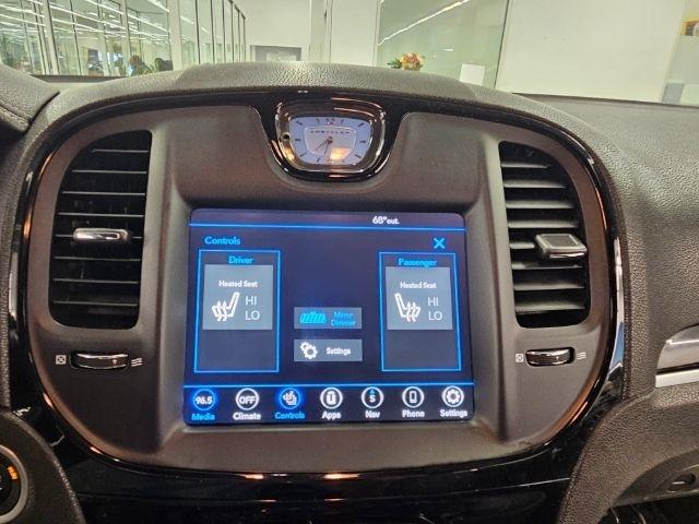 Chrysler 300 300S RWD 2021