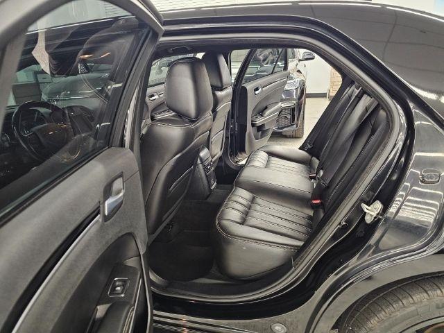 Chrysler 300 300S RWD 2021