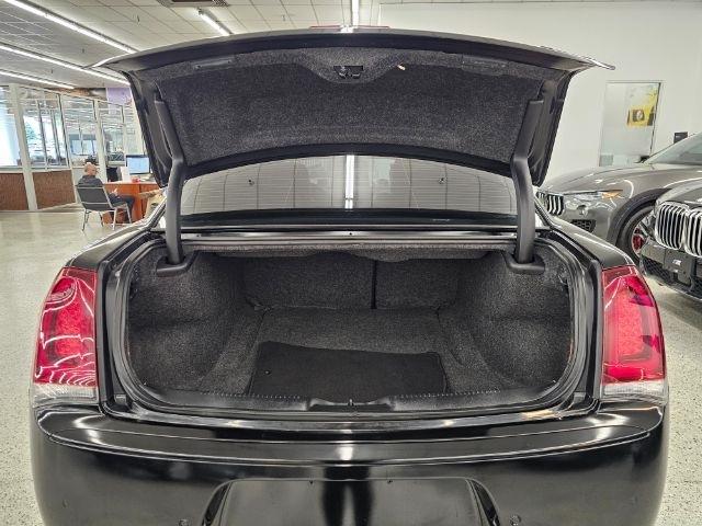 Chrysler 300 300S RWD 2021