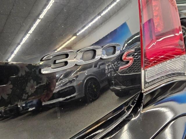 Chrysler 300 300S RWD 2021