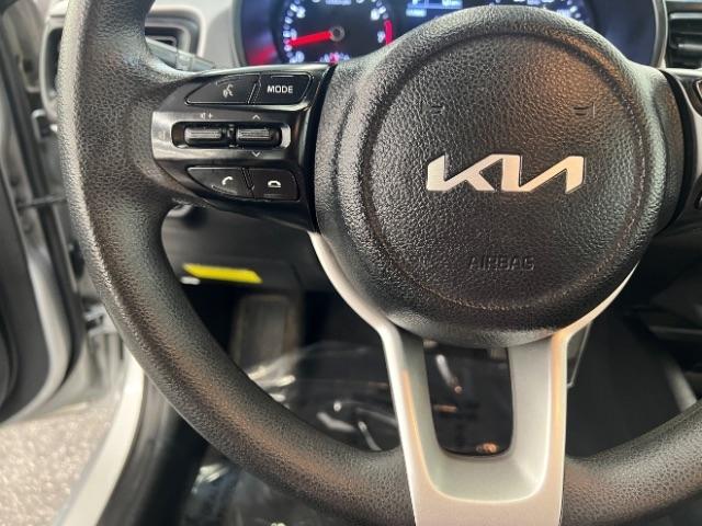 Kia Rio LX IVT 2022