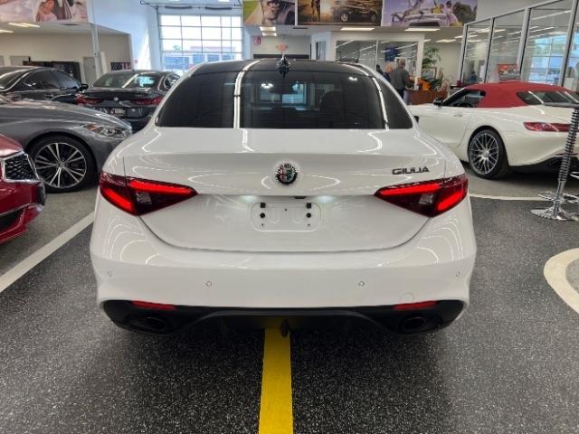 Alfa Romeo Giulia Ti Sport RWD 2019