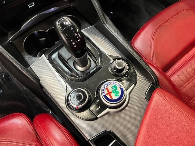 Alfa Romeo Giulia Ti Sport RWD 2019
