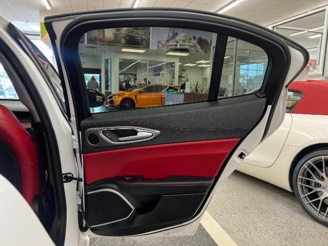 Alfa Romeo Giulia Ti Sport RWD 2019