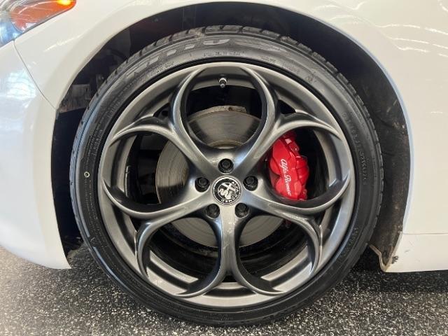 Alfa Romeo Giulia Ti Sport RWD 2019