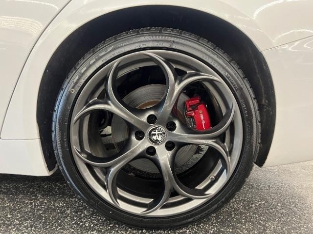 Alfa Romeo Giulia Ti Sport RWD 2019