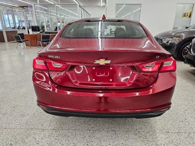 Chevrolet Malibu 4dr Sdn LT w/1LT 2017
