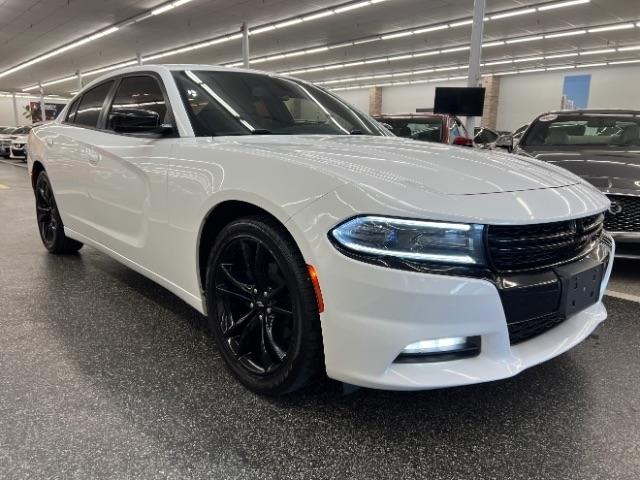 Dodge Charger SXT Plus RWD 2018
