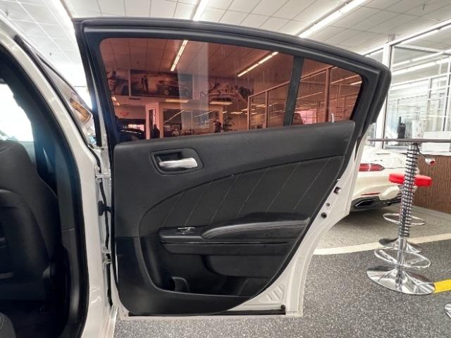 Dodge Charger SXT Plus RWD 2018