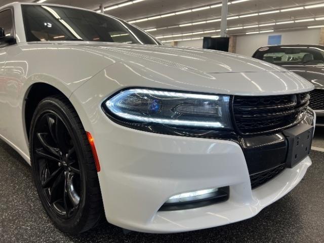 Dodge Charger SXT Plus RWD 2018