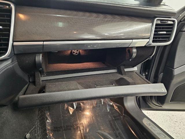 Porsche Panamera 4dr HB GTS 2015