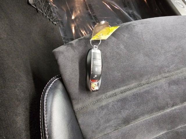 Porsche Panamera 4dr HB GTS 2015