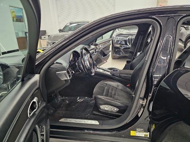 Porsche Panamera 4dr HB GTS 2015