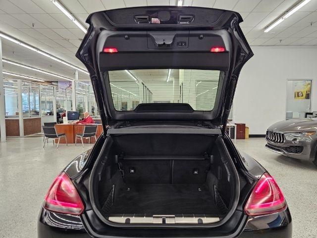 Porsche Panamera 4dr HB GTS 2015