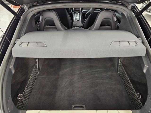 Porsche Panamera 4dr HB GTS 2015