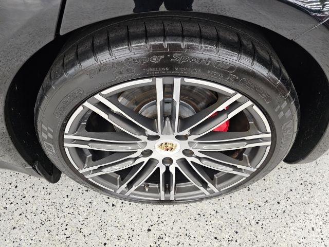 Porsche Panamera 4dr HB GTS 2015