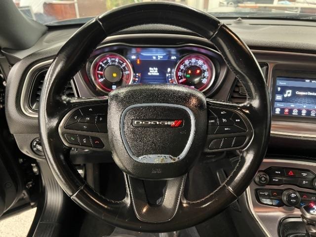 Dodge Challenger SXT RWD 2020