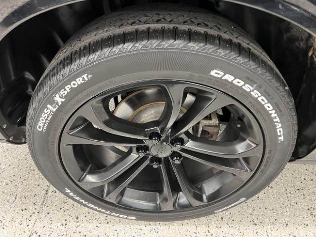 Dodge Challenger SXT RWD 2020