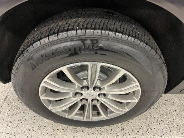 Cadillac XT5 FWD 4dr Luxury 2017