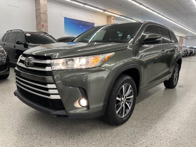 Toyota Highlander XLE V6 FWD (Natl) 2017