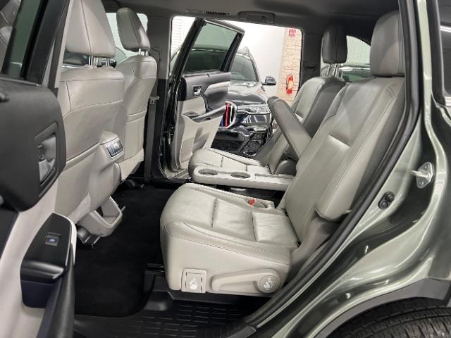 Toyota Highlander XLE V6 FWD (Natl) 2017