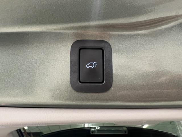 Toyota Highlander XLE V6 FWD (Natl) 2017