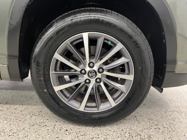Toyota Highlander XLE V6 FWD (Natl) 2017