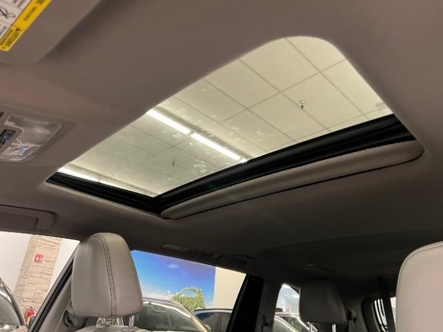 Toyota Highlander XLE V6 FWD (Natl) 2017