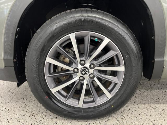 Toyota Highlander XLE V6 FWD (Natl) 2017
