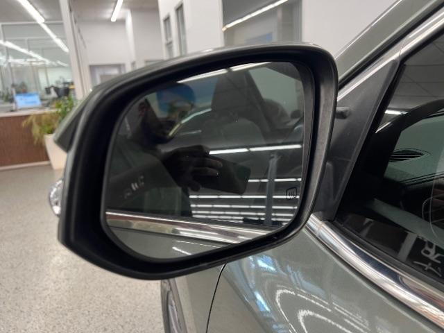 Toyota Highlander XLE V6 FWD (Natl) 2017