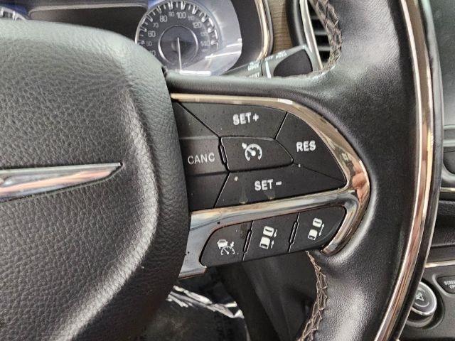 Chrysler 200 4dr Sdn C FWD 2015