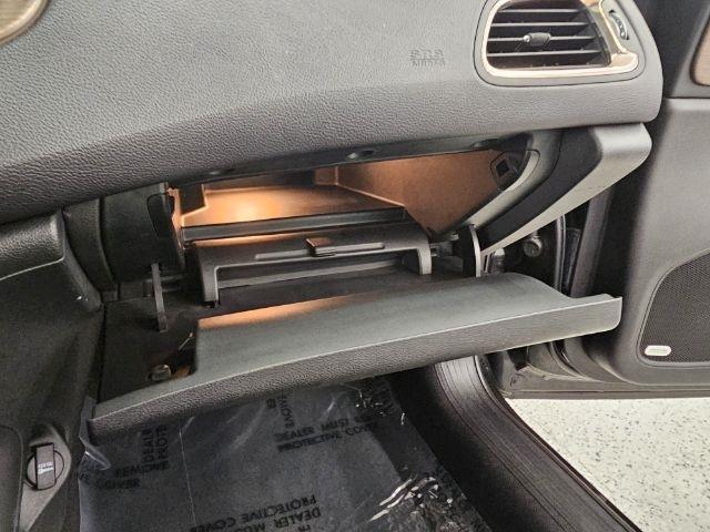Chrysler 200 4dr Sdn C FWD 2015
