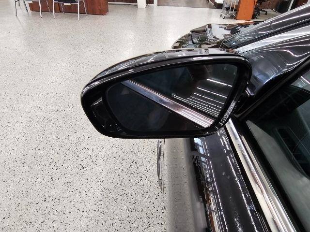 Chrysler 200 4dr Sdn C FWD 2015