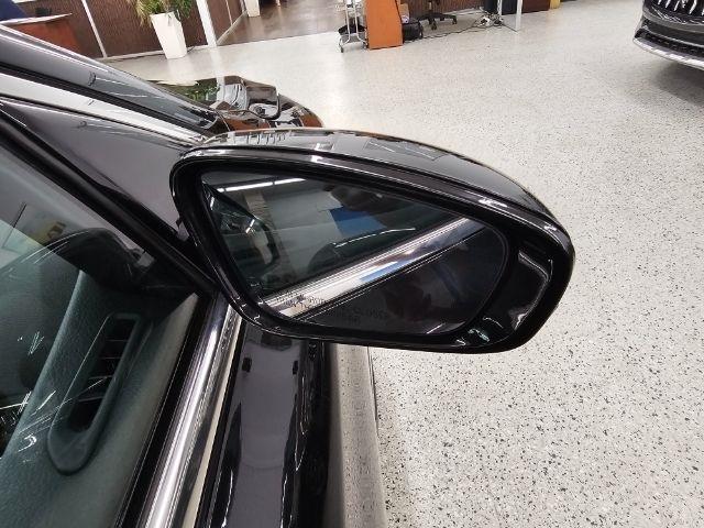 Chrysler 200 4dr Sdn C FWD 2015