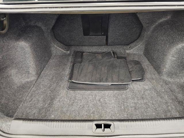 Chrysler 200 4dr Sdn C FWD 2015