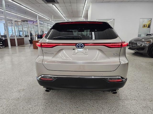 Toyota Venza Nightshade AWD (Natl) 2023