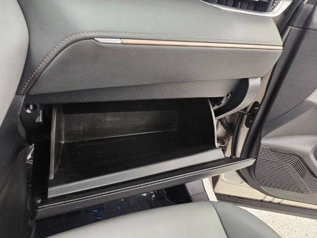 Toyota Venza Nightshade AWD (Natl) 2023