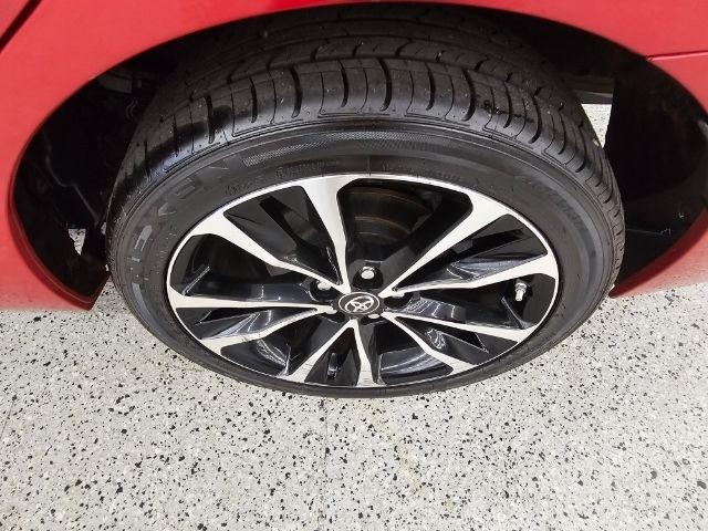 Toyota Corolla XLE CVT (Natl) 2018