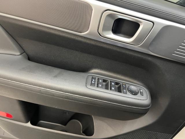 Hyundai Santa Fe Hybrid SEL AWD 2025