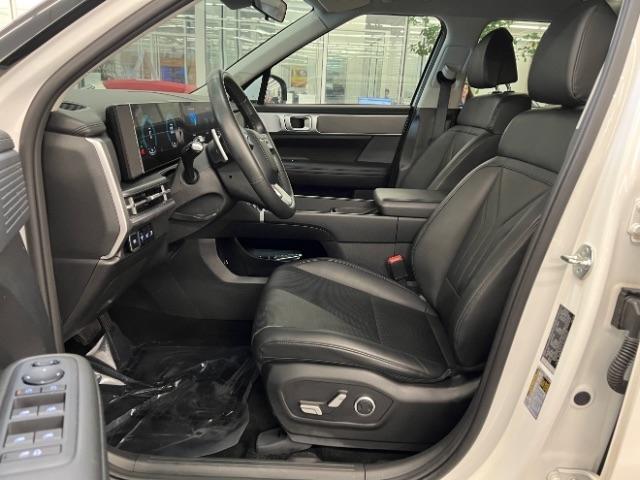 Hyundai Santa Fe Hybrid SEL AWD 2025