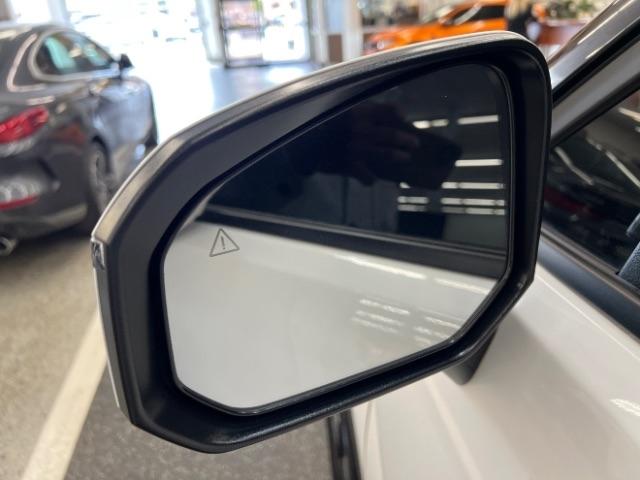 Hyundai Santa Fe Hybrid SEL AWD 2025