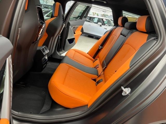 BMW M5 Touring 2025